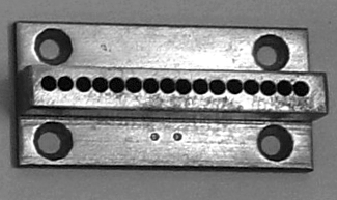 Matriz de piano para perfurar cartÃ£o Jacquard.